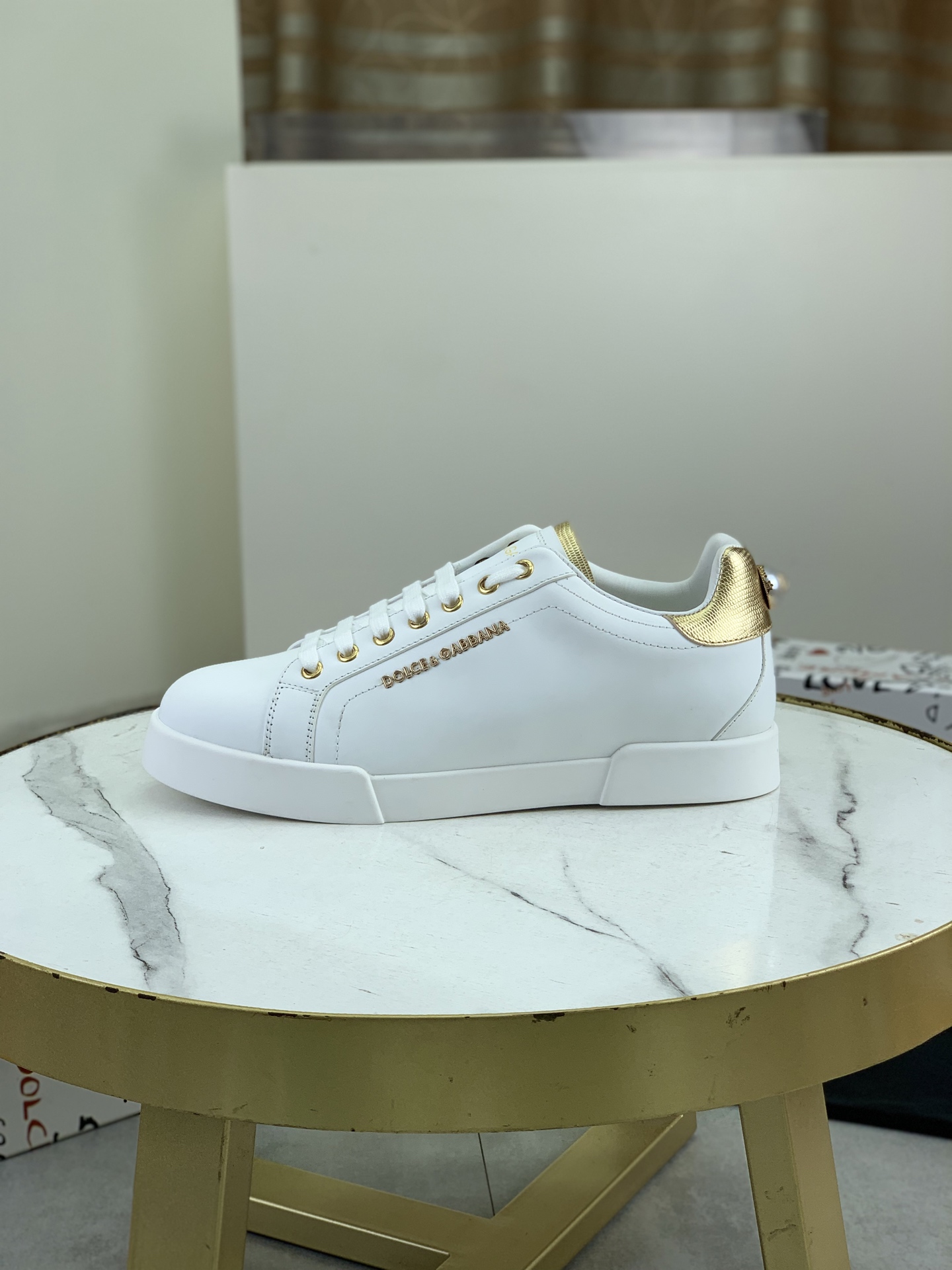 olce & Gabbana shoe